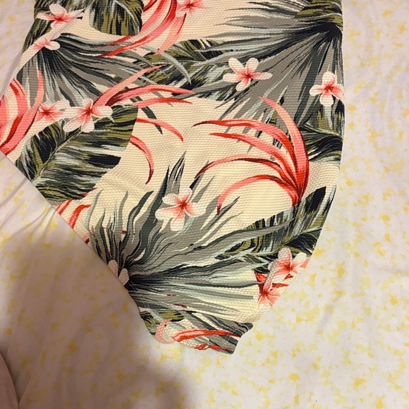 Tropical Floral One-Piece Swimsuit - Picture 7 of 7